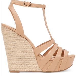 Jessica Simpson nude wedges